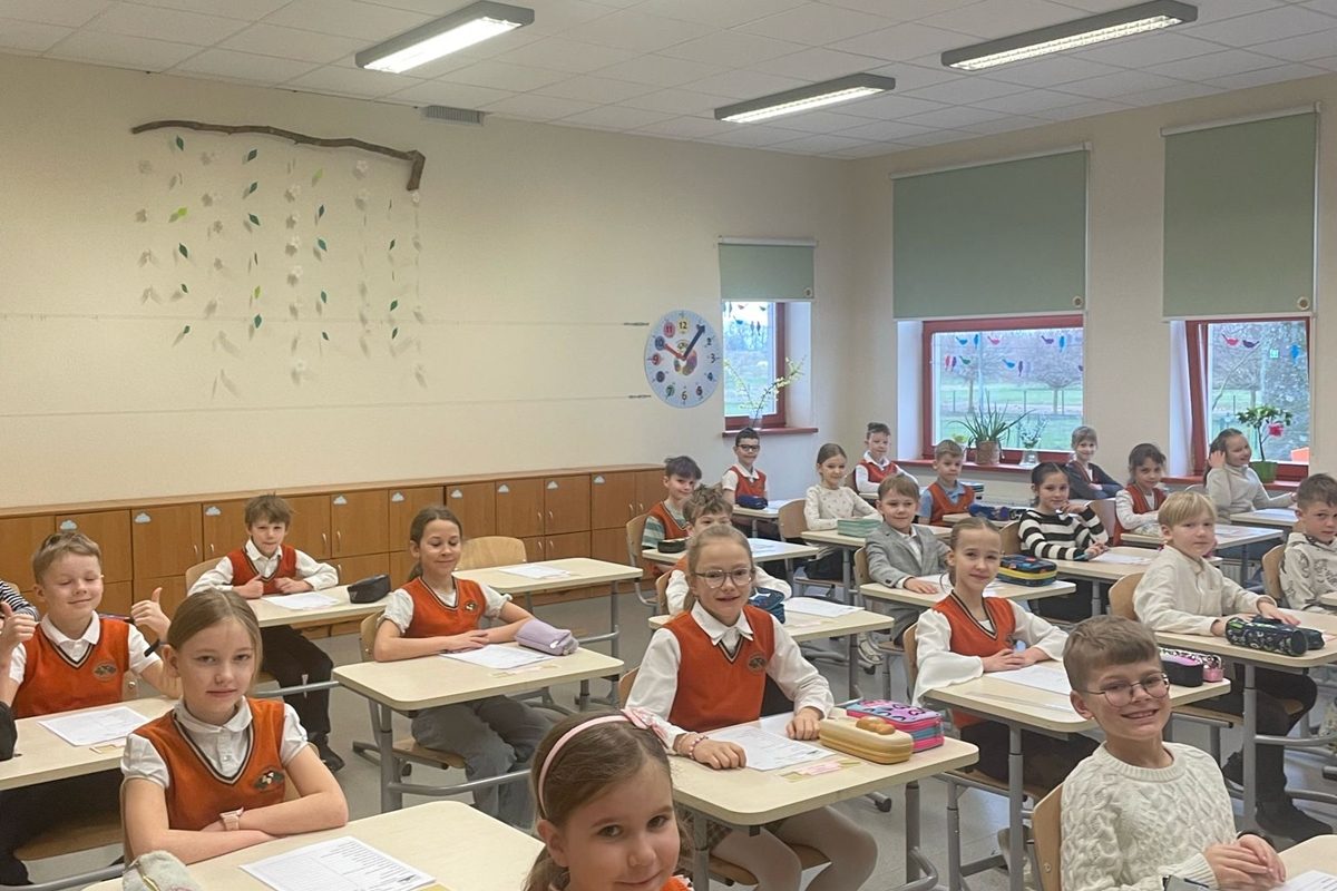Skolas latviešu valodas olimpiāde 2.un 3.klasēm