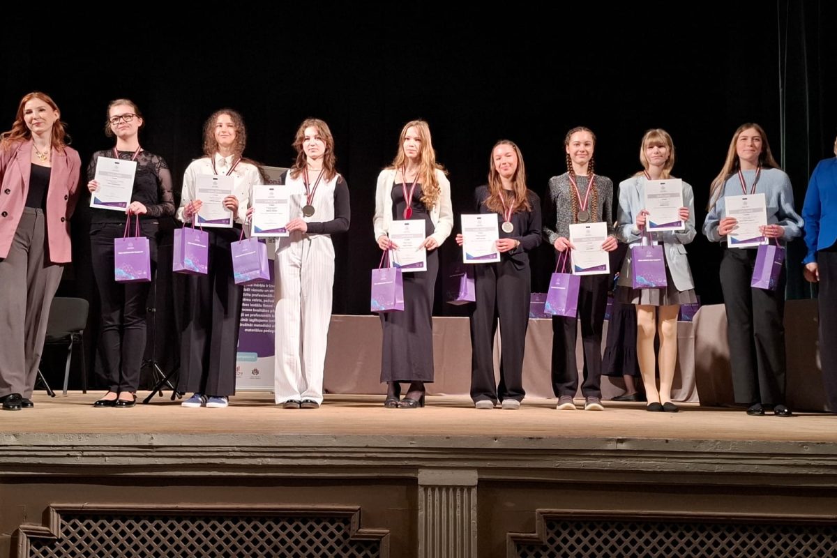 Roberta Bacāne iegūst 3.pakāpes diplomu