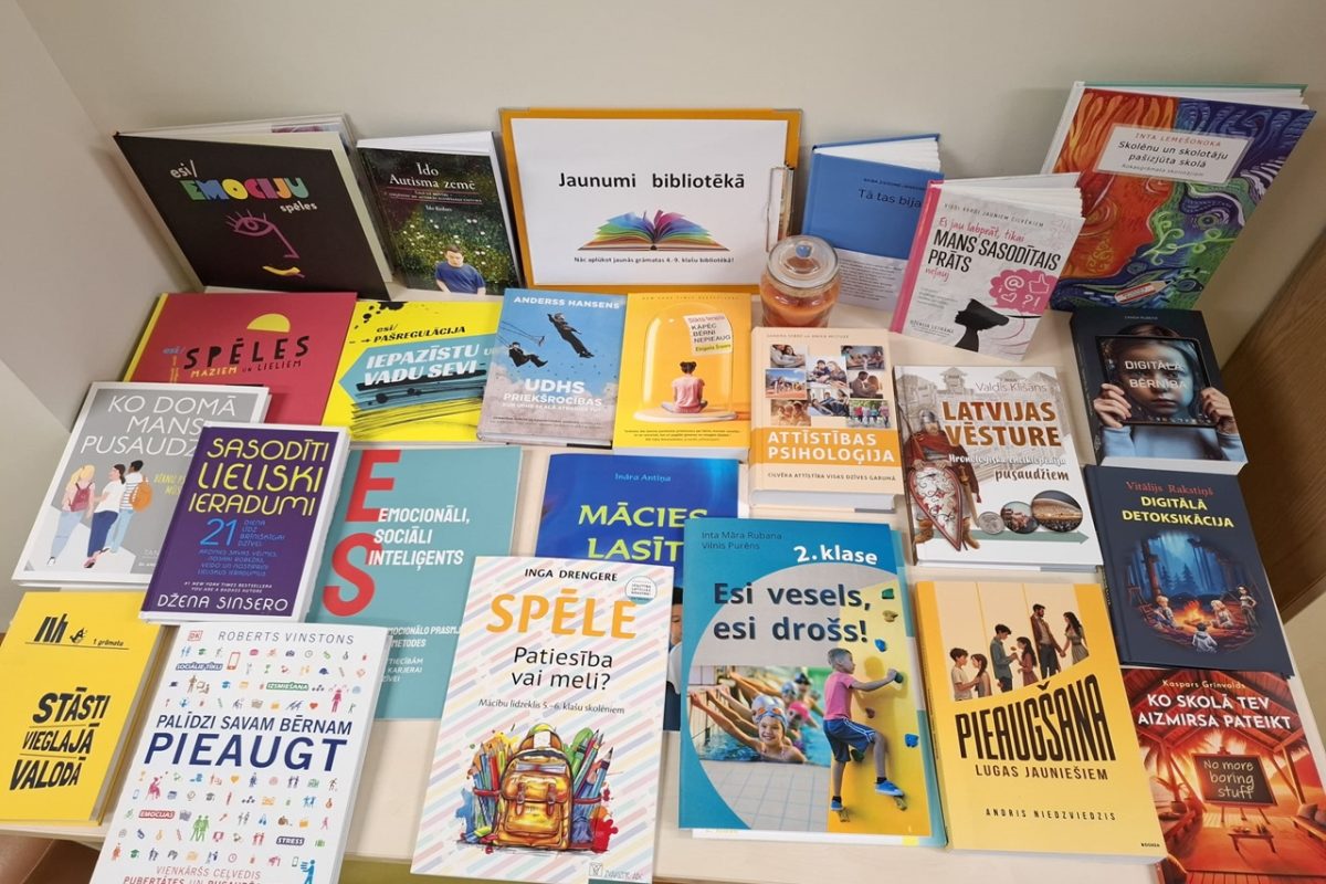 Jaunās grāmatas skolas bibliotēkās