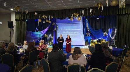 Kultūras jomas skolotāju tikšanās Ziemassvētku noskaņās