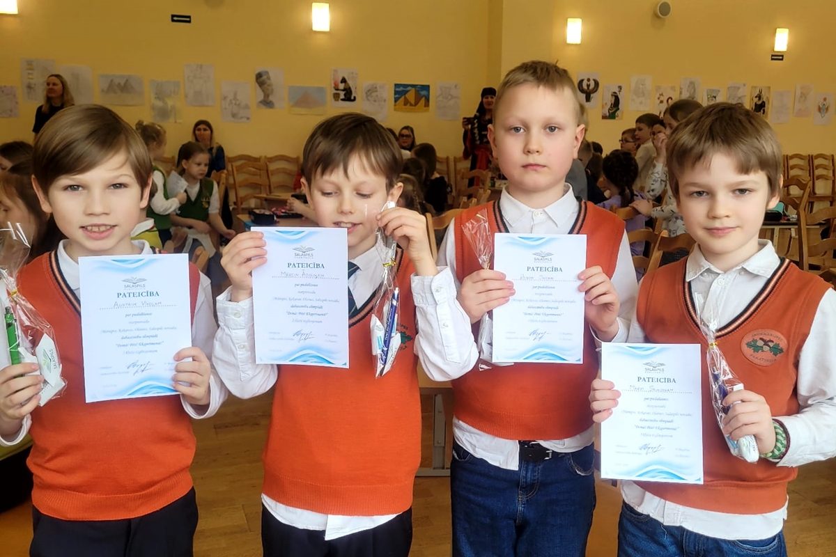 Starpnovadu dabaszinību olimpiāde 2.klasēm “Domā! Pēti! Eksperimentē!”