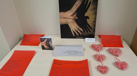 Skolas bibliotēkai dāvinājums – dzejoļu krājums