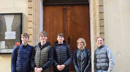 Konkursa “Barikādes mūsu atmiņās” dalībnieki dodas uz muzeju