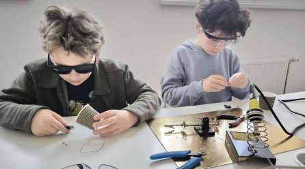 5.a un 5.c klases skolēni piedzīvo zinātnes brīnumus