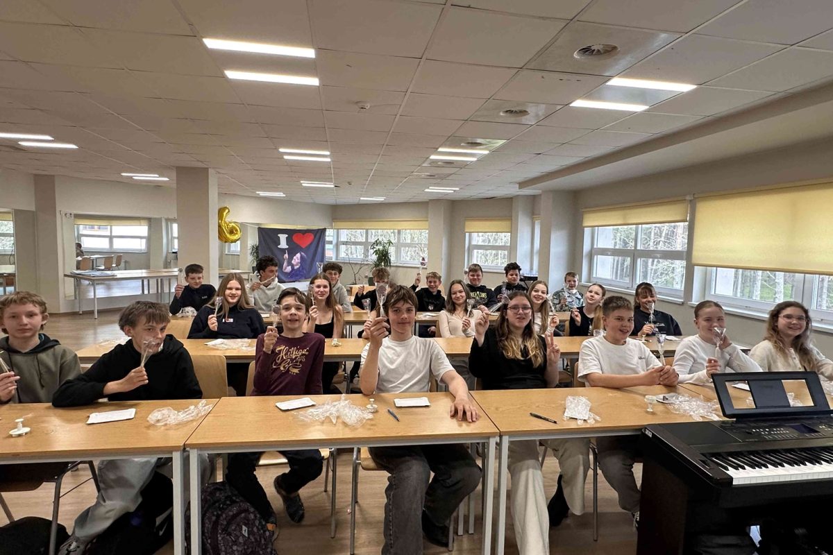 6.- 9. klašu skolēni darbojās STEM nodarbībās