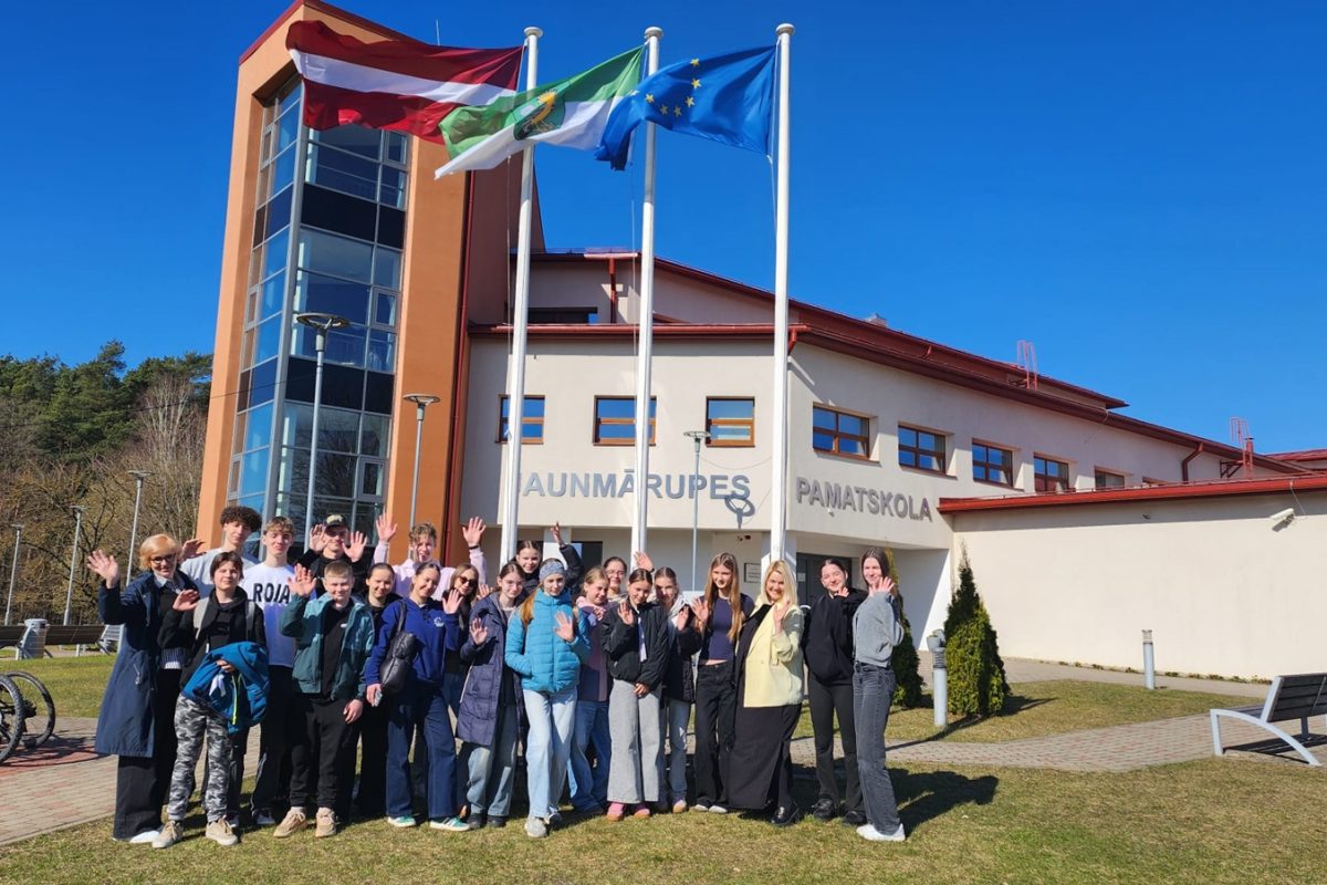 Viesi no Tukuma E. Birznieka – Upīša 1. pamatskolas
