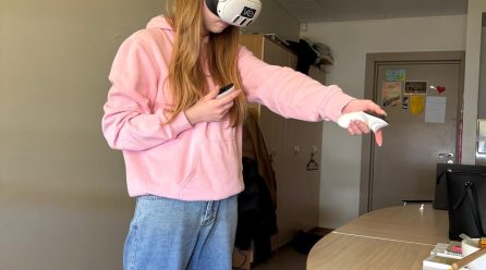 Skolēnu padome piedalās virtuālās realitātes un viedās tehnoloģijas pētījumā