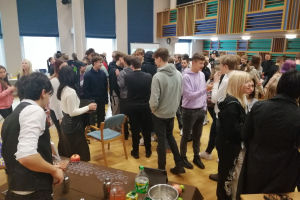 9.klašu skolēni apmeklēja “Karjeras tirgu 2023”