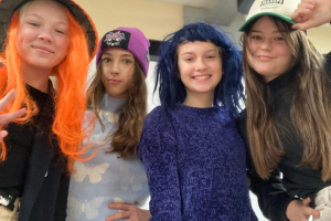 Tematiskā diena – Cepuru un parūku diena!